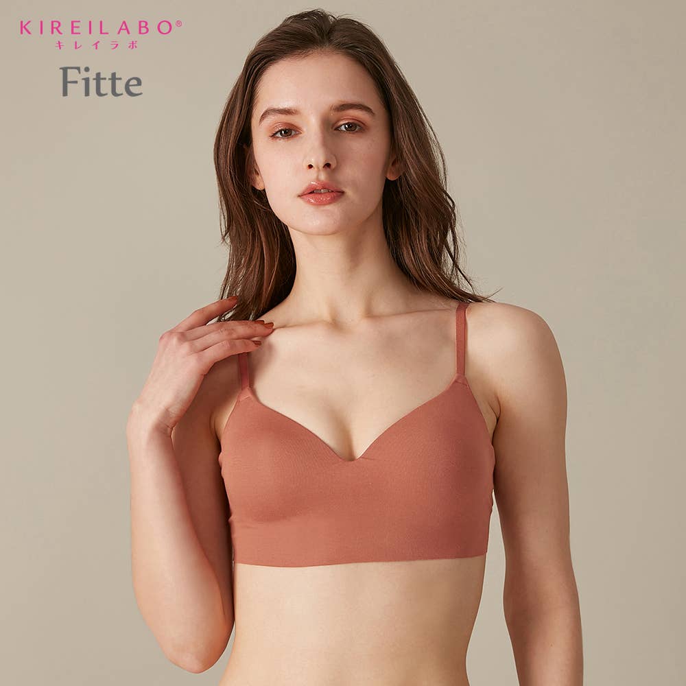 【Fitte】ノンワイヤーブラジャー【SALE】